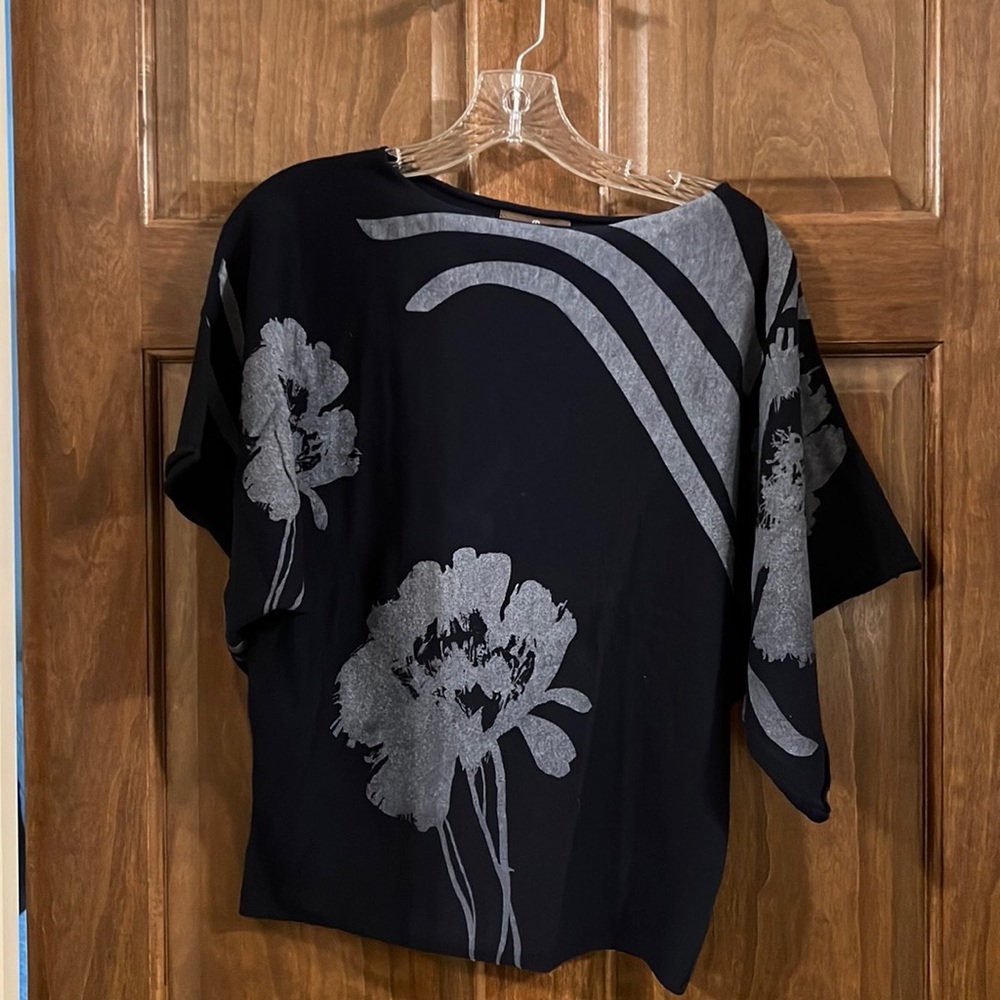 Fenn Wright Manson - navy and Heather blue top